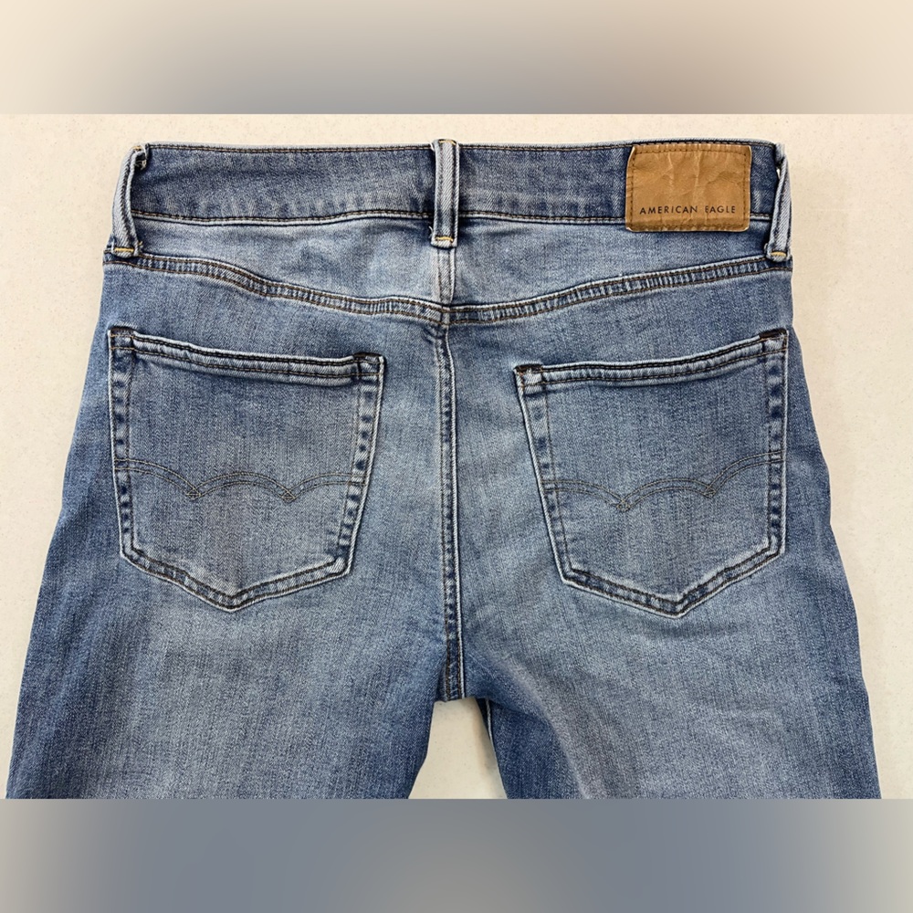 American Eagle Men’s AirFlex+ Athletic Fit Jeans. Size 29/32 (actual 29/30) - Picture 4 of 11